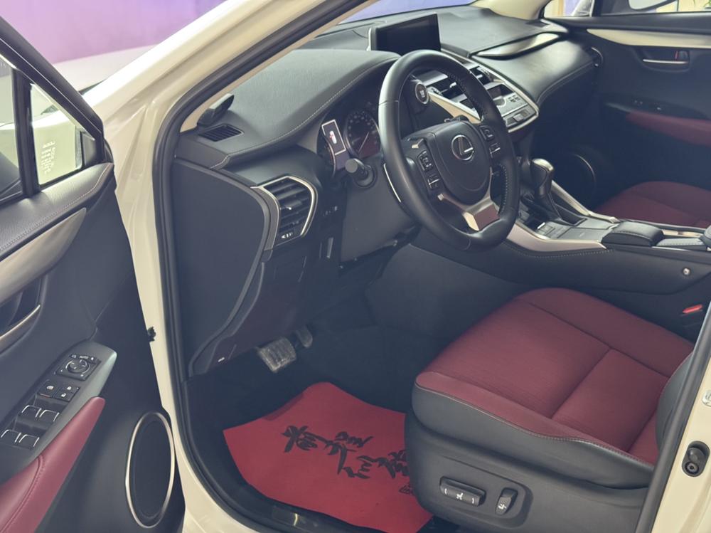 Lexus Lexus NX
