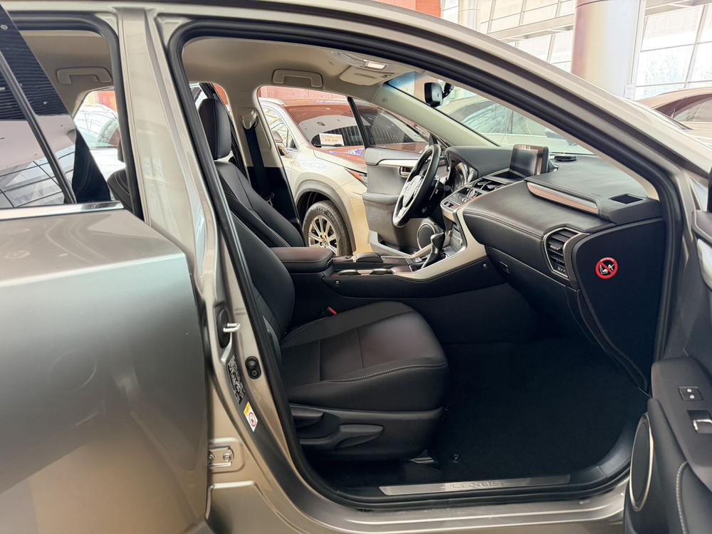 Lexus Lexus NX