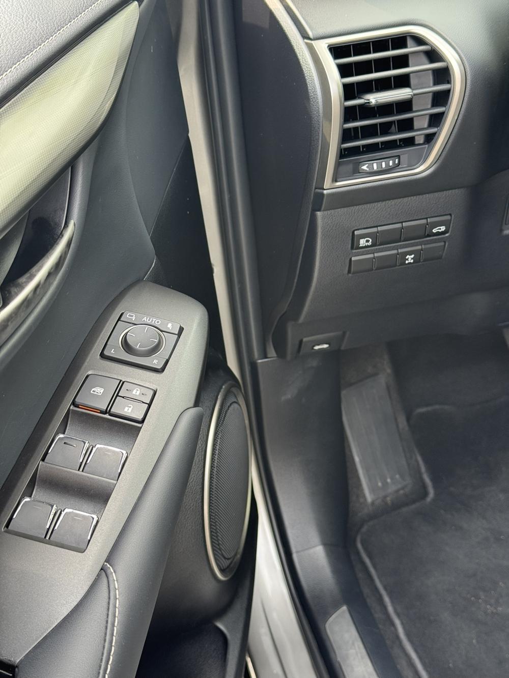 Lexus Lexus NX