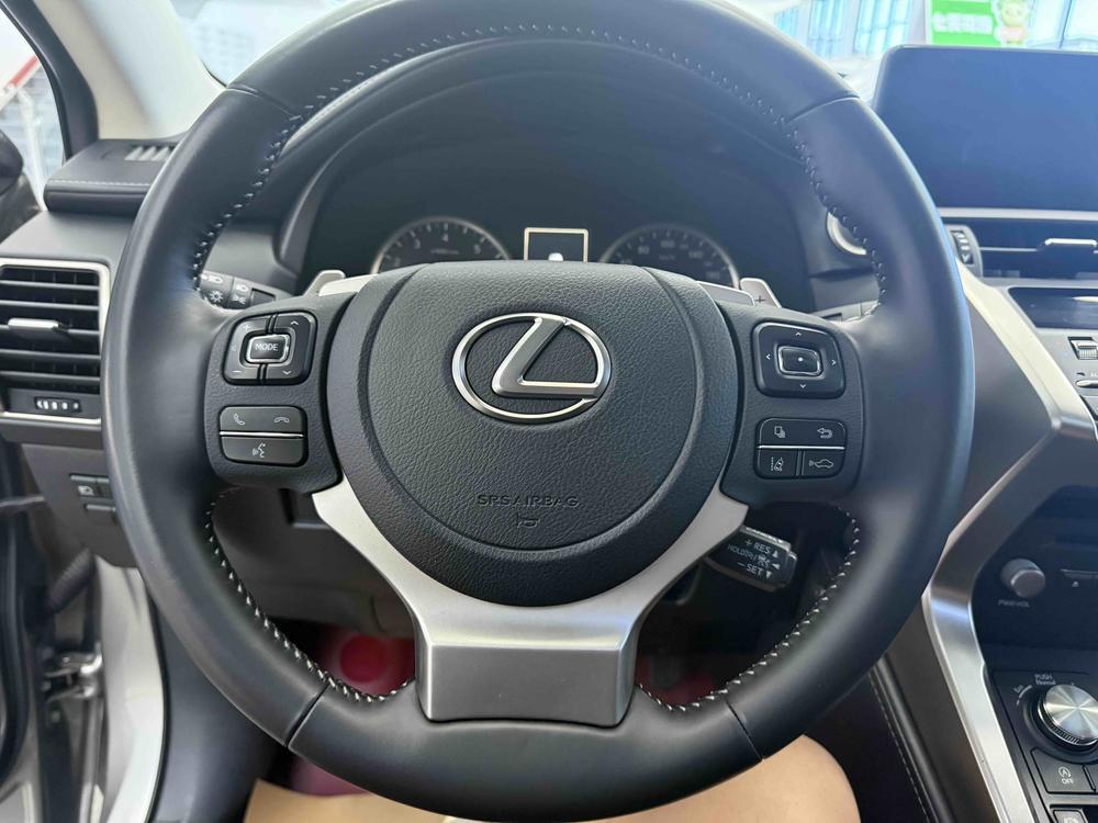 Lexus Lexus NX