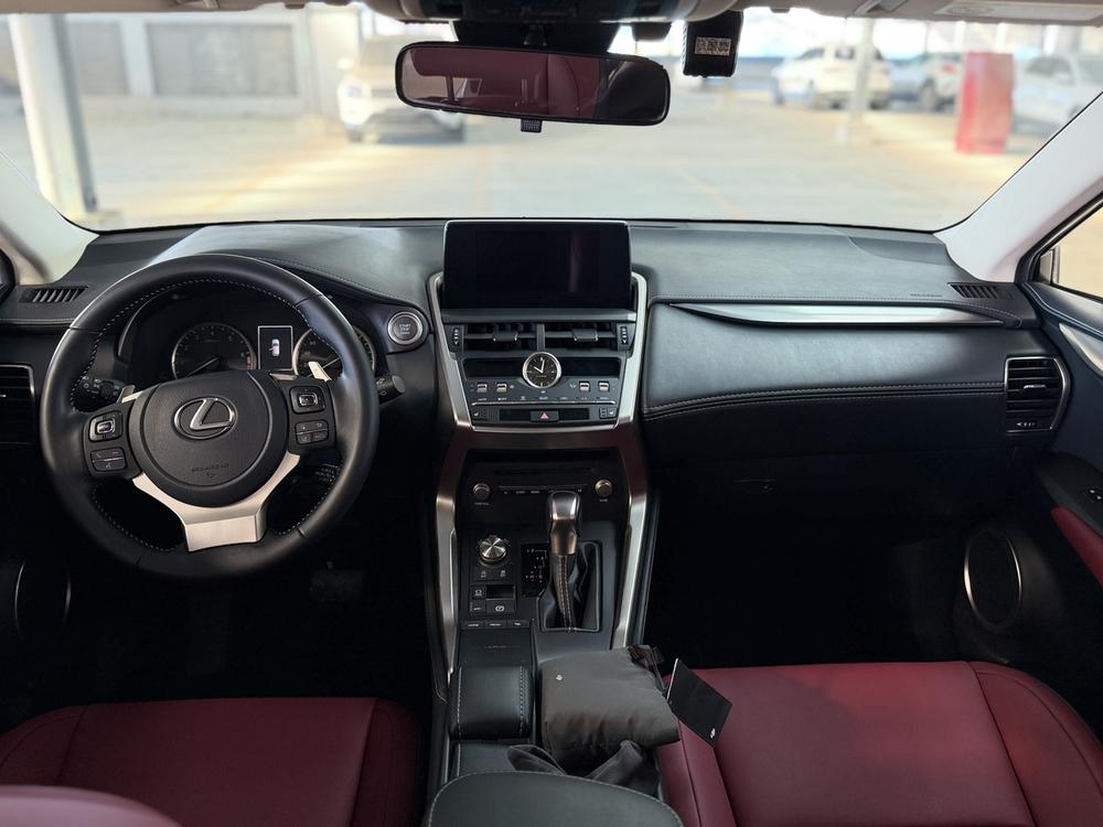 Lexus Lexus NX