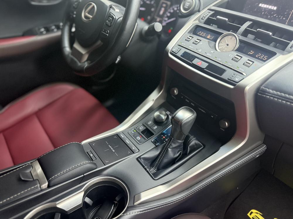 Lexus Lexus NX