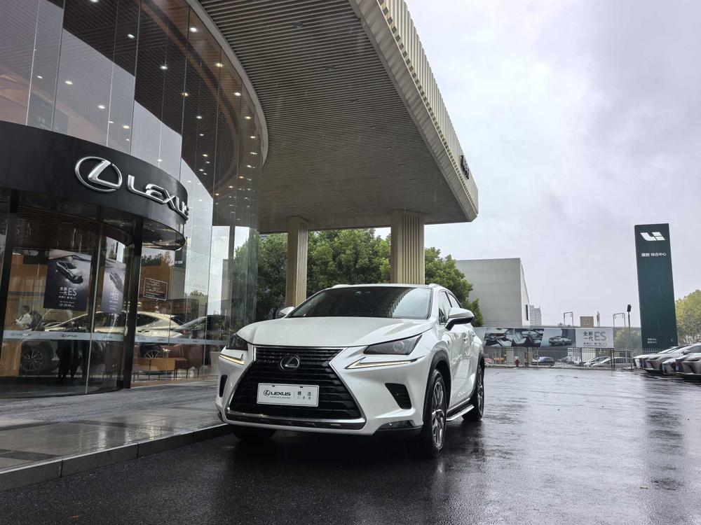 Lexus Lexus NX