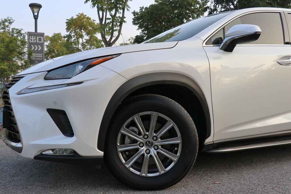 Lexus Lexus NX