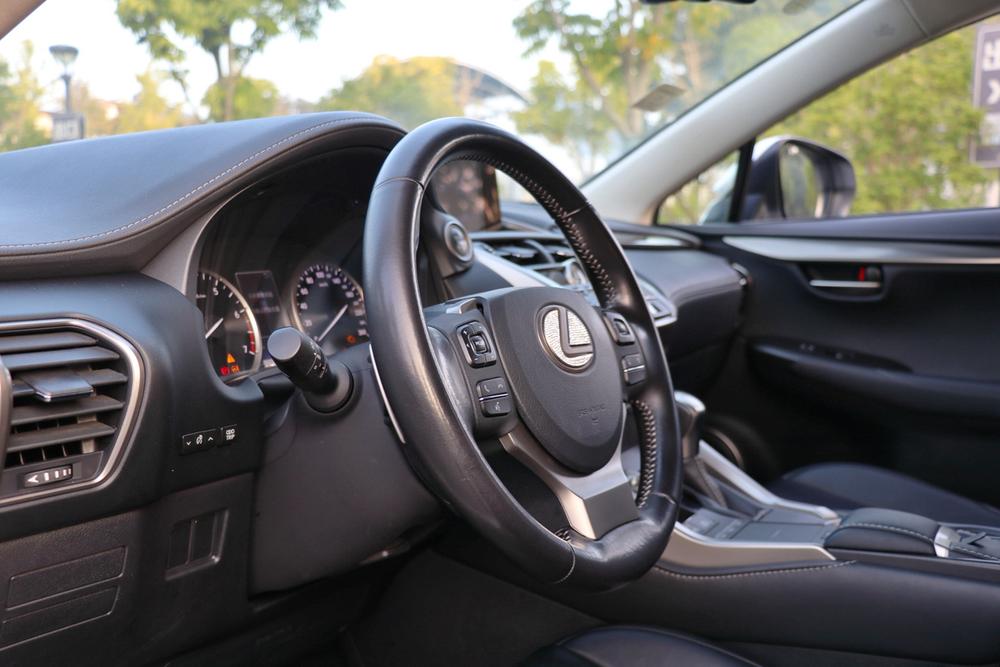Lexus Lexus NX