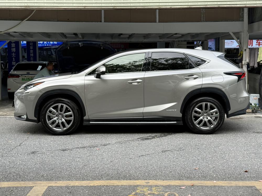 Lexus Lexus NX