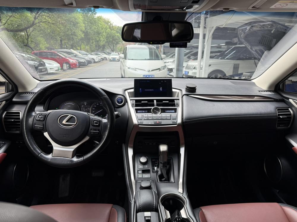 Lexus Lexus NX