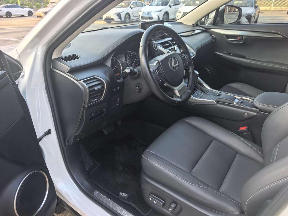 Lexus Lexus NX