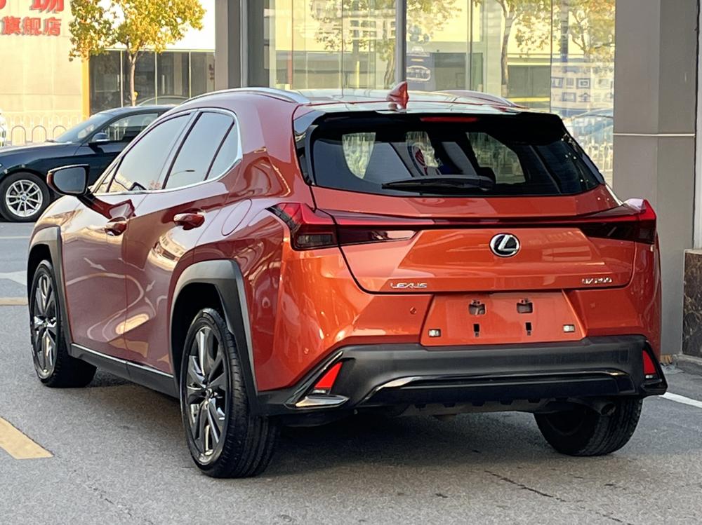 Lexus Lexus UX