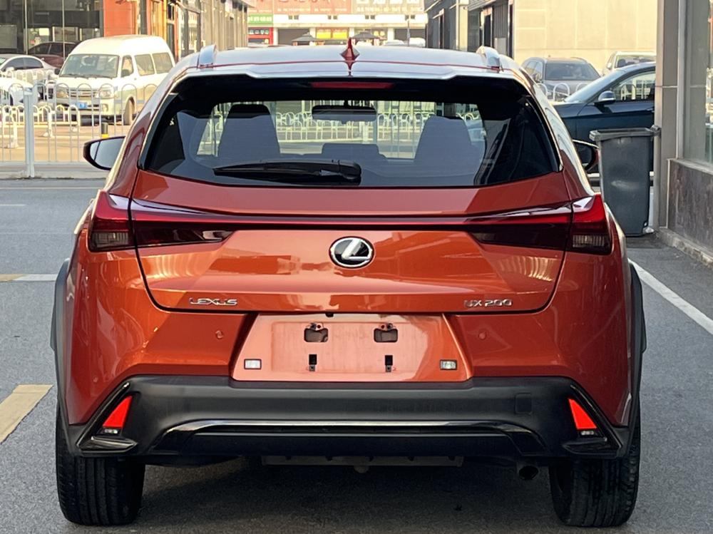 Lexus Lexus UX