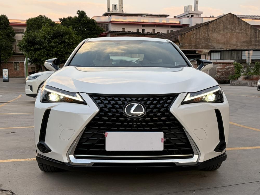 Lexus Lexus UX