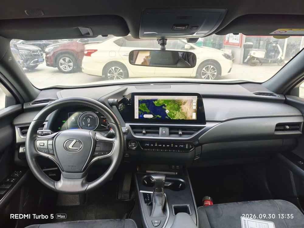 Lexus Lexus UX