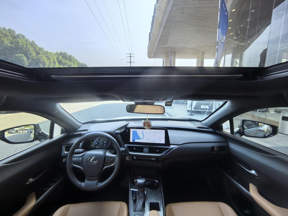 Lexus Lexus UX