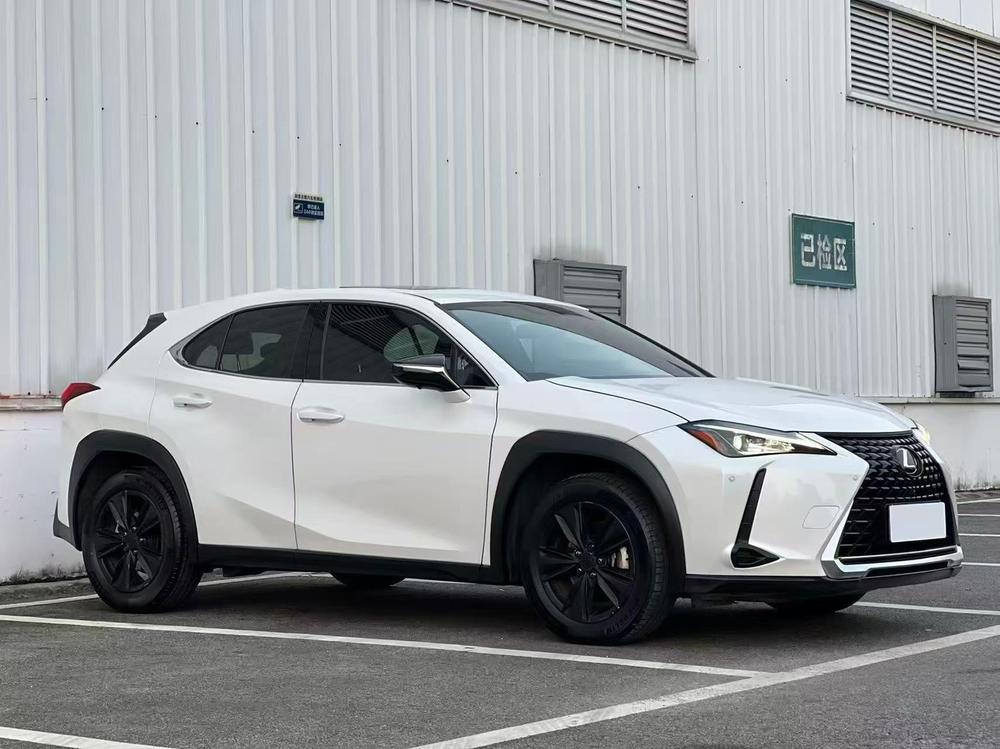 Lexus Lexus UX