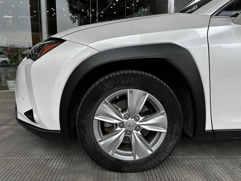 Lexus Lexus UX