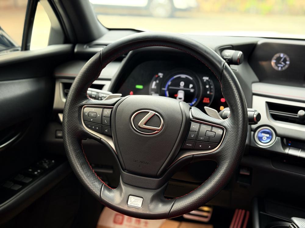 Lexus Lexus UX