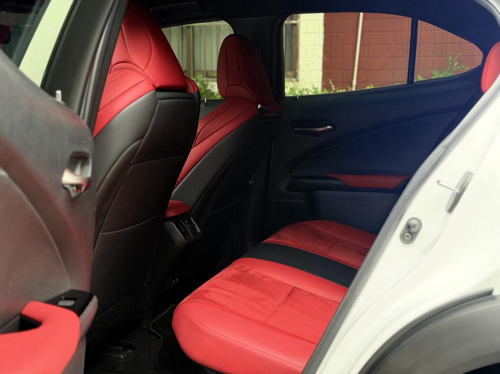 Lexus Lexus UX