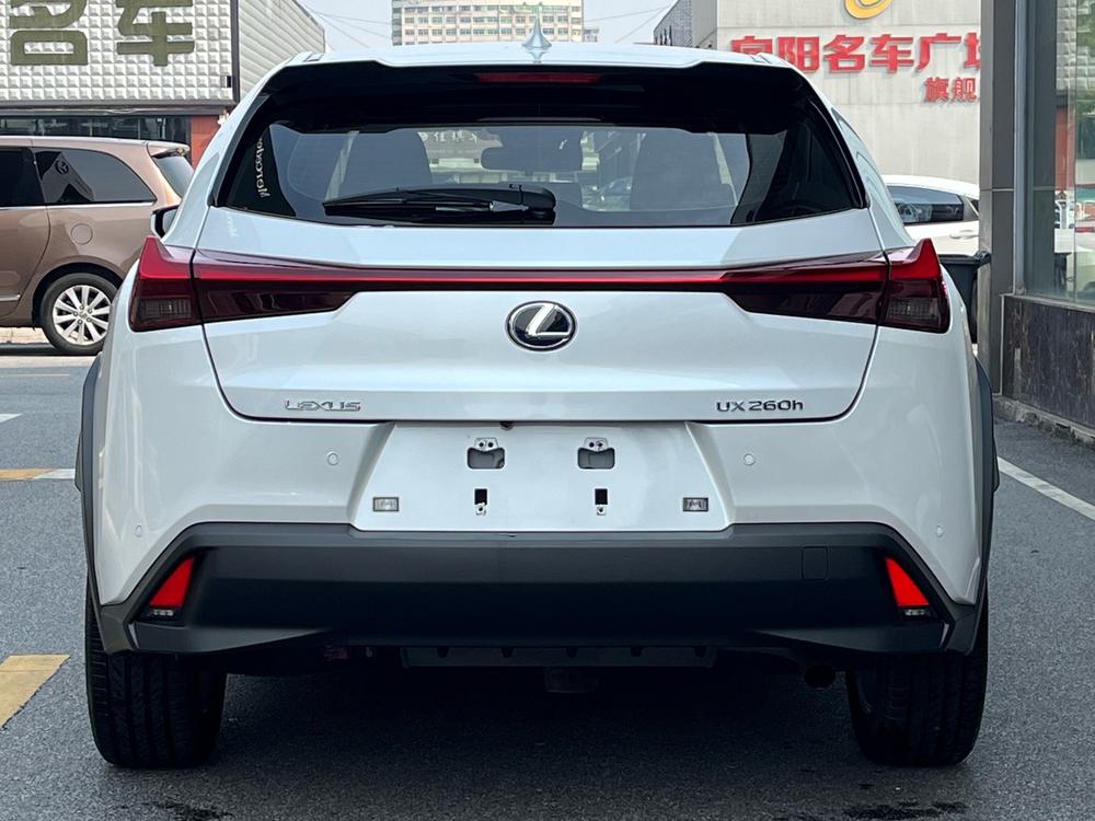 Lexus Lexus UX
