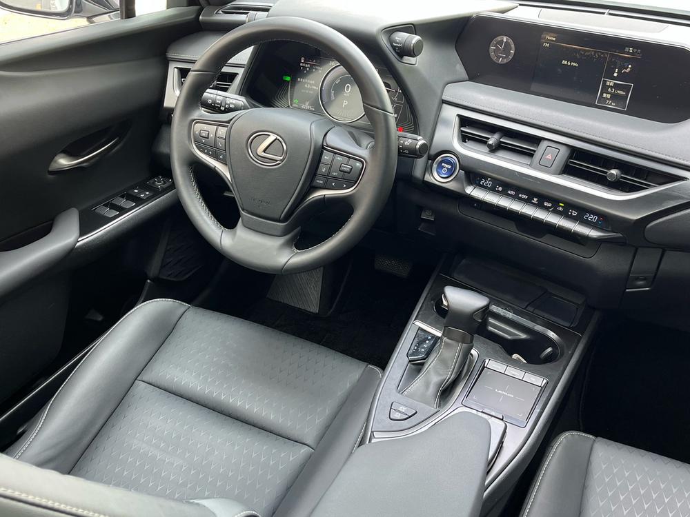 Lexus Lexus UX
