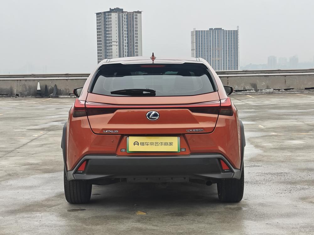 Lexus Lexus UX