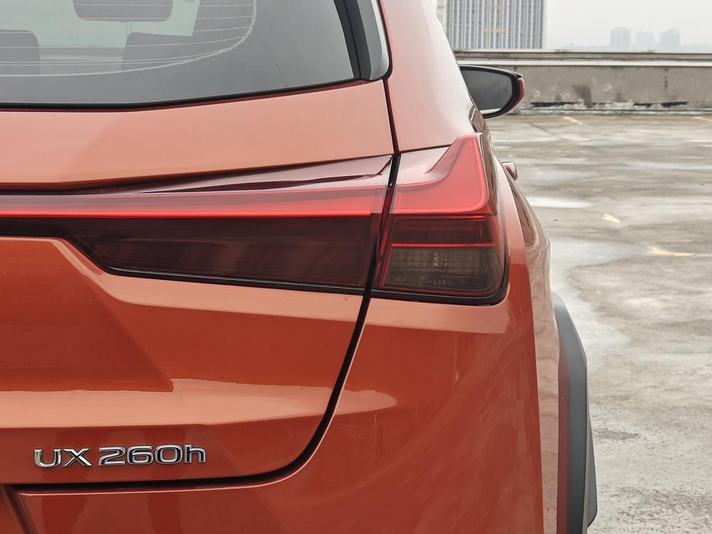 Lexus Lexus UX