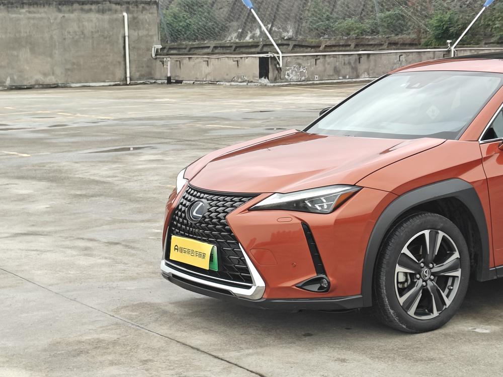 Lexus Lexus UX