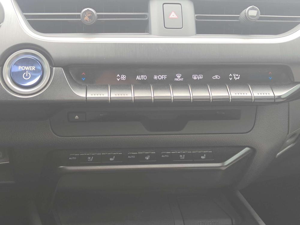 Lexus Lexus UX