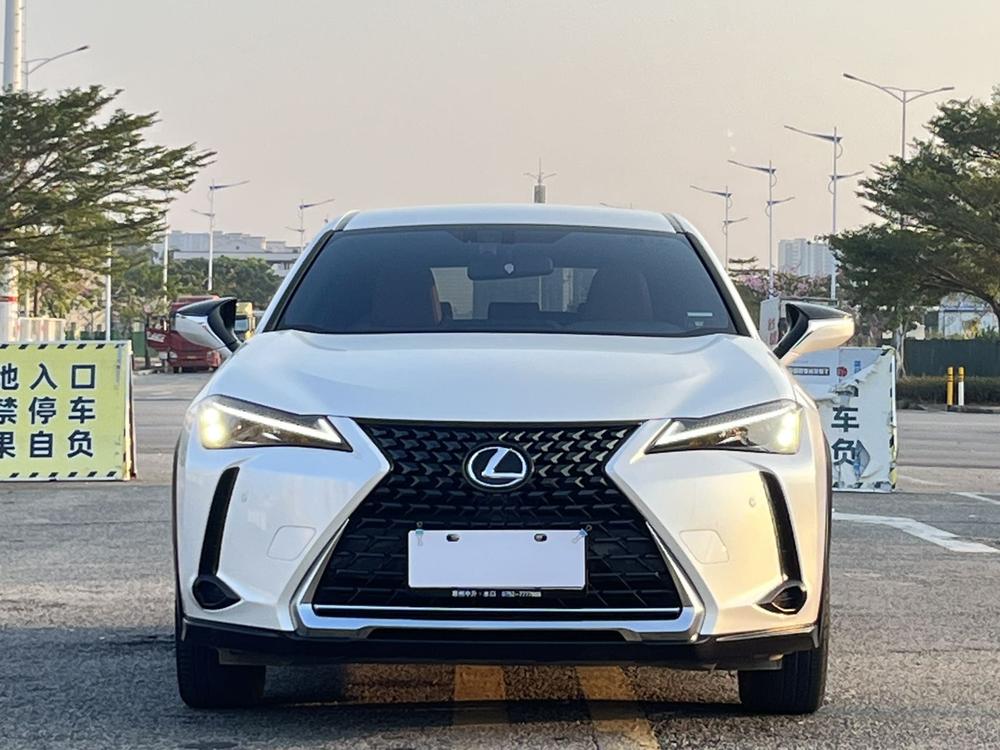 Lexus Lexus UX