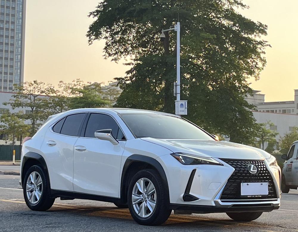 Lexus Lexus UX