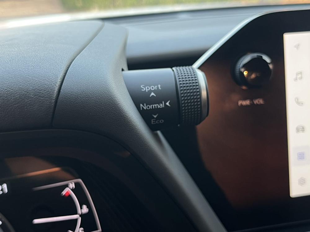 Lexus Lexus UX