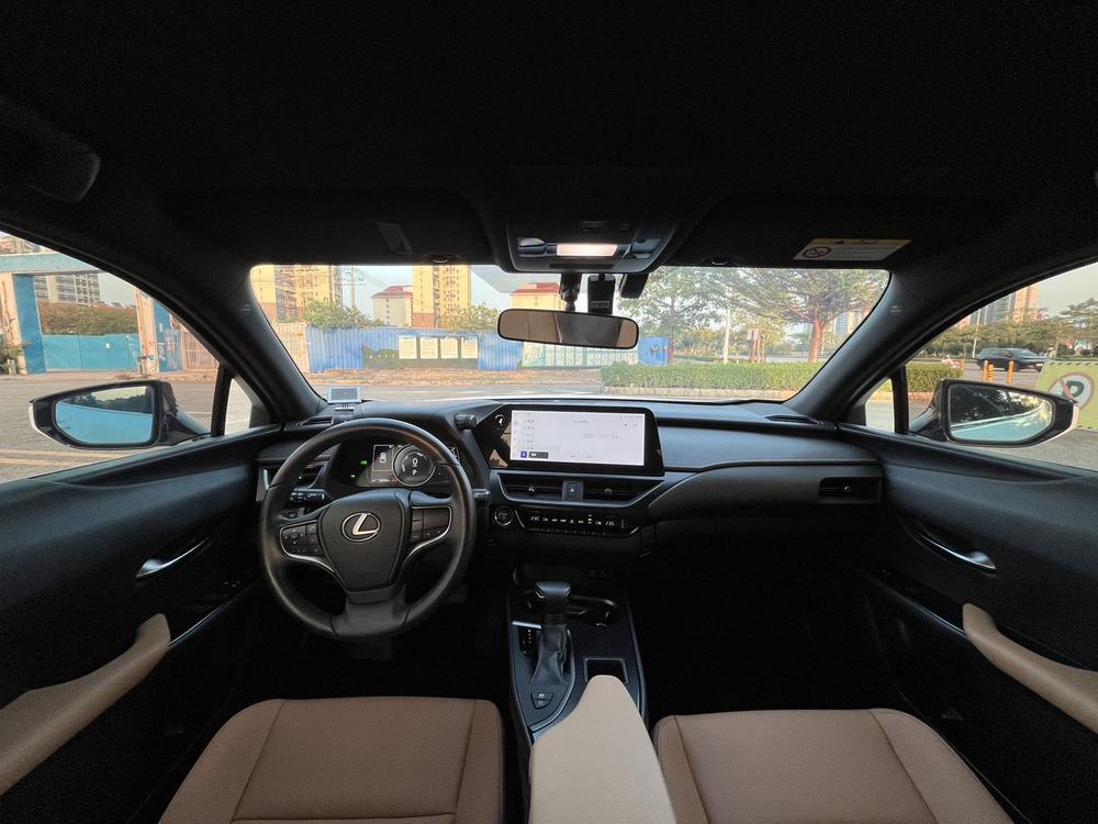 Lexus Lexus UX