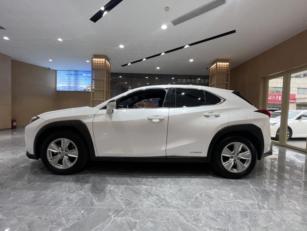 Lexus Lexus UX