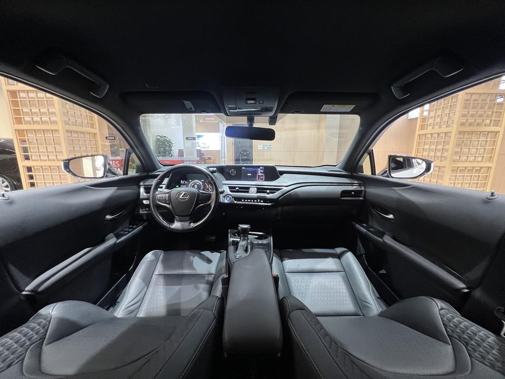 Lexus Lexus UX