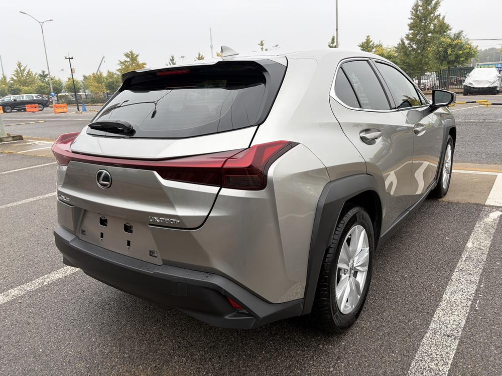 Lexus Lexus UX