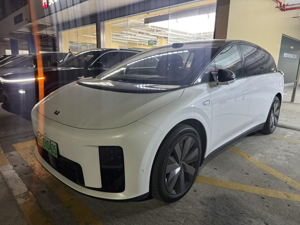 Li Auto Li Auto i8