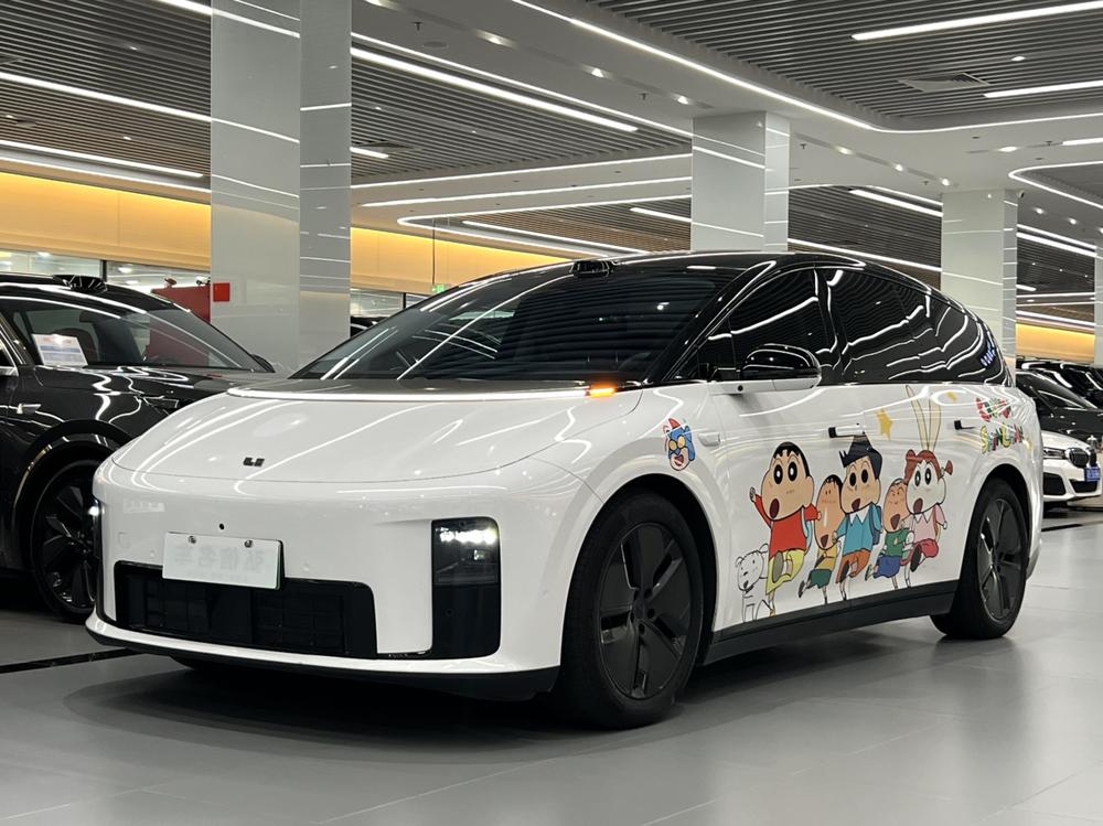 Li Auto Li Auto i8