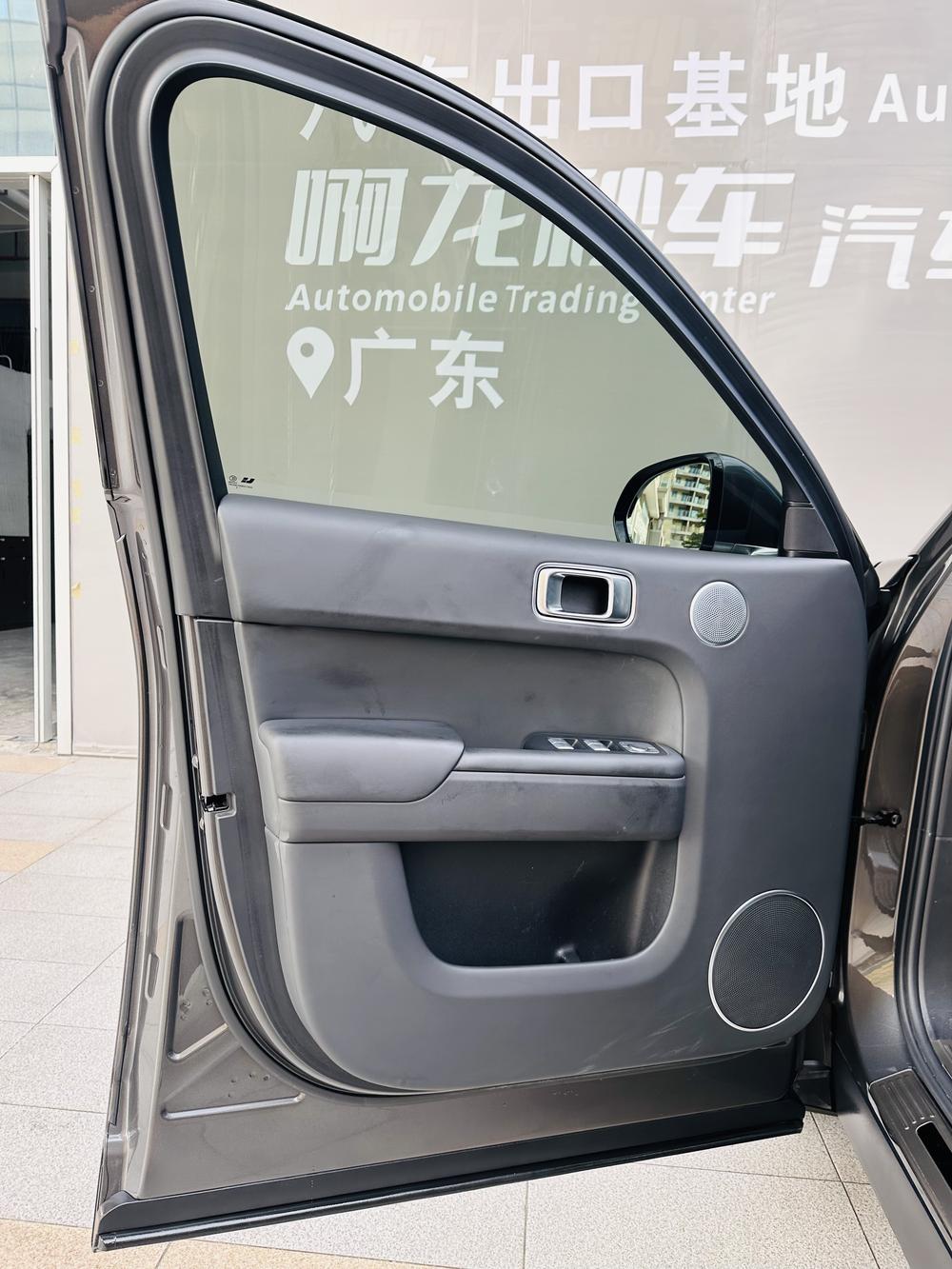 Li Auto Li Auto L7