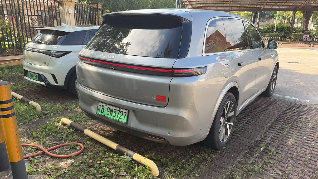 Li Auto Li Auto L8