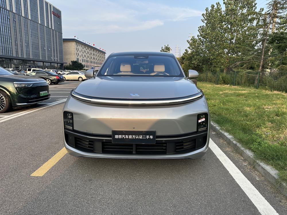 Li Auto Li Auto L8