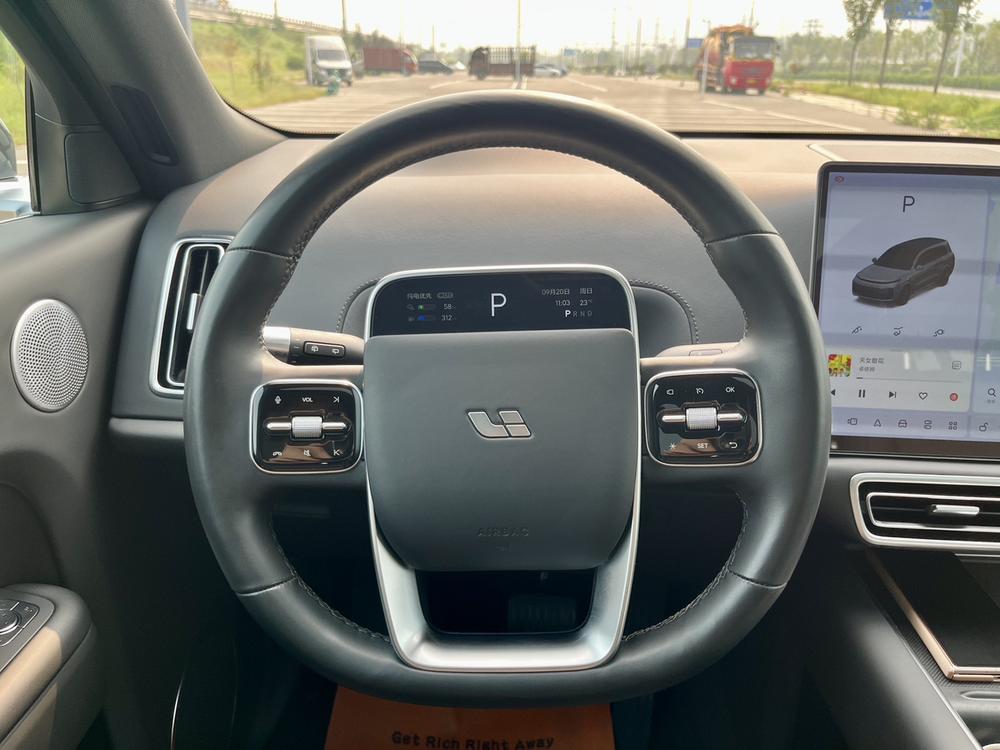 Li Auto Li Auto L9