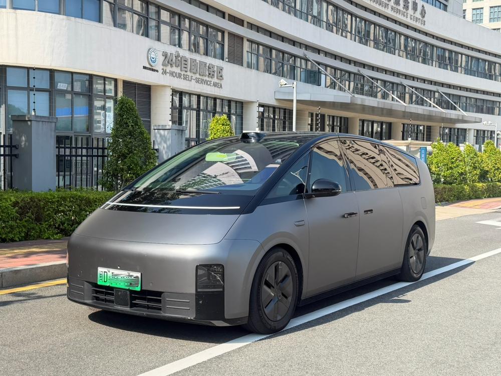 Li Auto Li Auto MEGA
