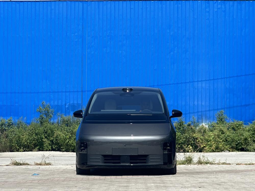 Li Auto Li Auto MEGA