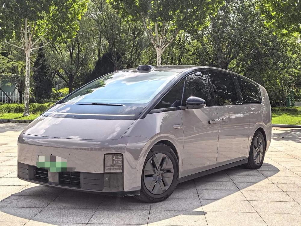 Li Auto Li Auto MEGA