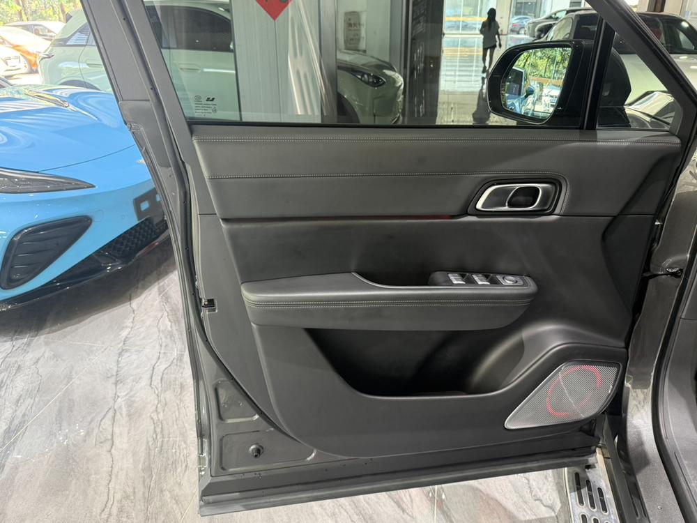 Li Auto Li Auto ONE