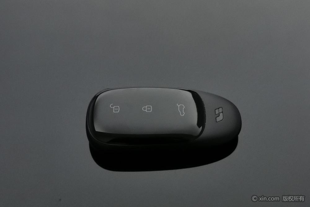 Li Auto Li Auto ONE