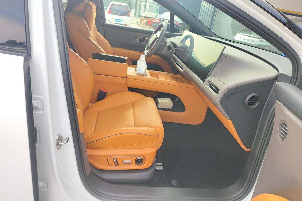 Li Auto Li i6