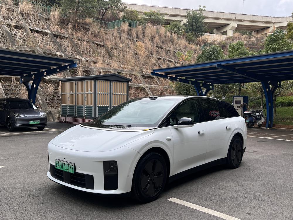 Li Auto Li i6