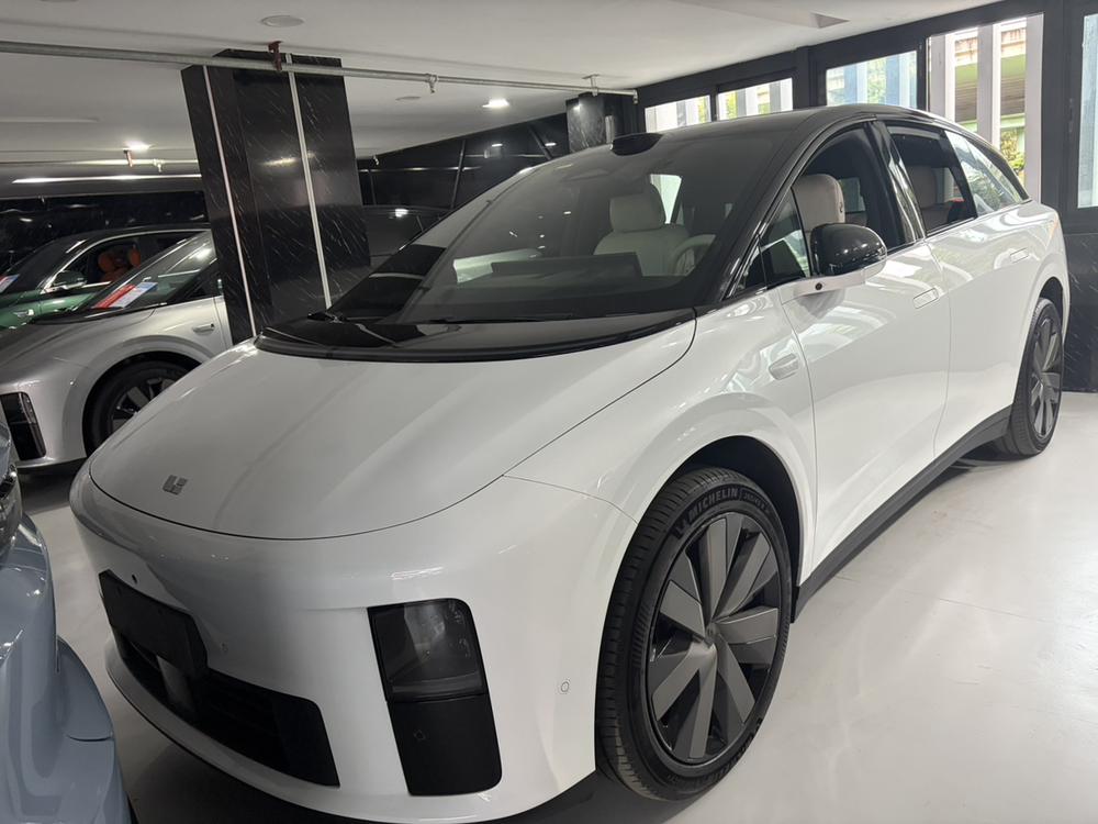 Li Auto Li i6
