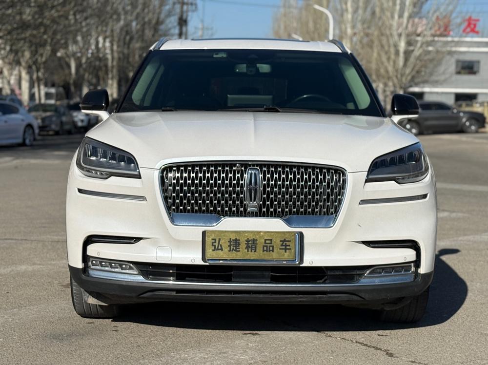 Lincoln Aviator
