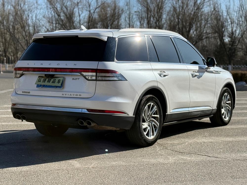 Lincoln Aviator
